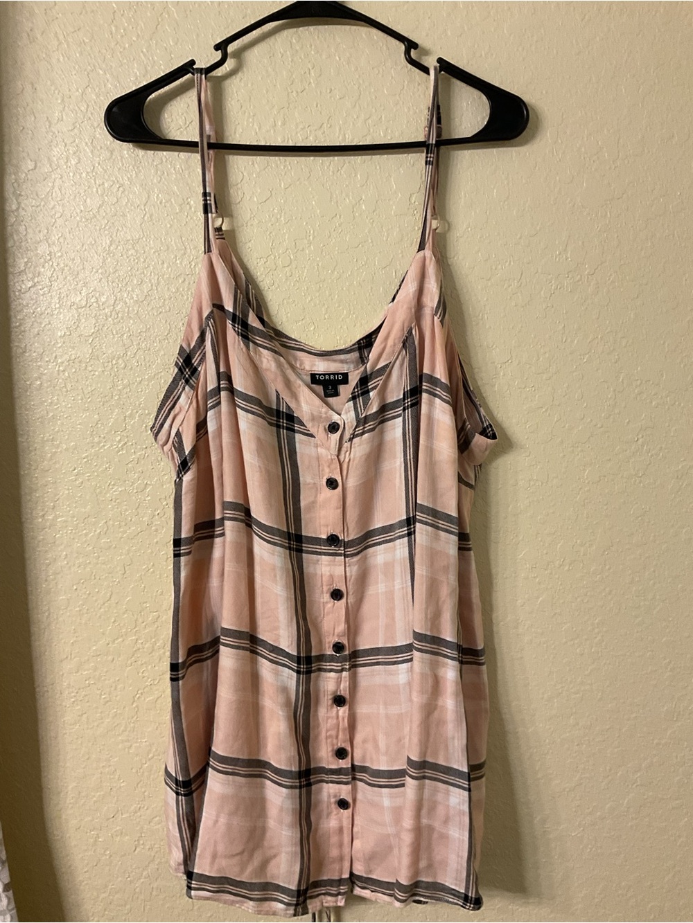 Torrid Pink Plaid Button-Front Camisole Tank Top - Size 3X (Like New)